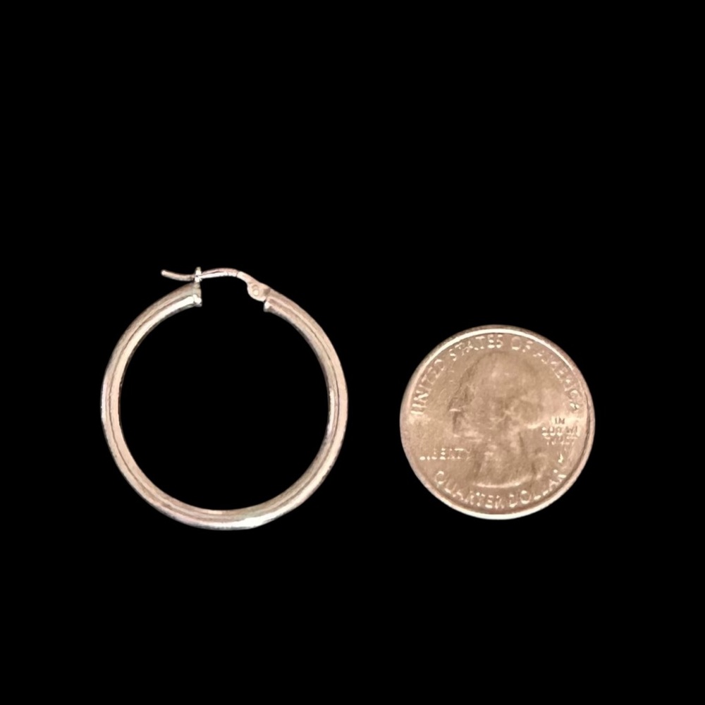 2 Pairs of .925 Sterling Silver Vintage Hoop Earrings - Picture 4 of 8